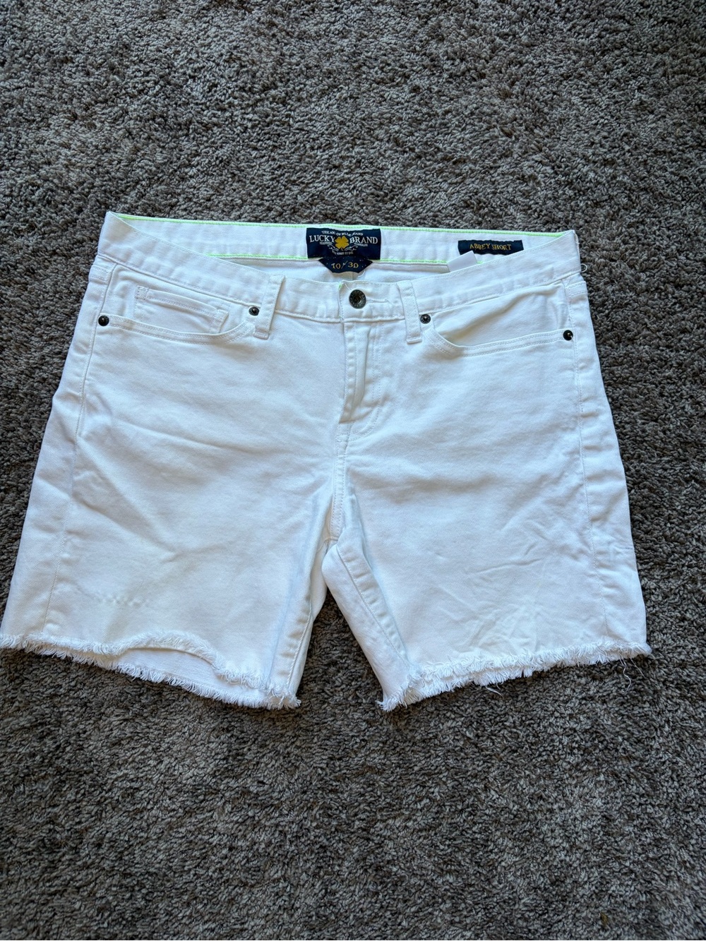 Lucky Brand White Frayed Hem Women’s Denim Shorts